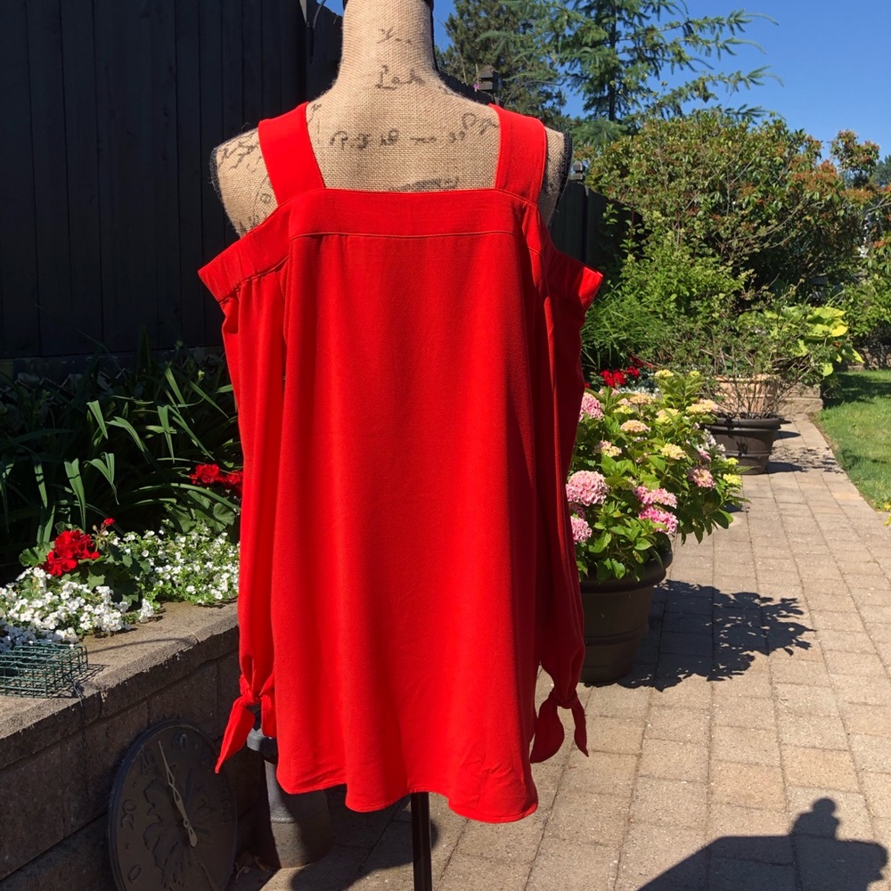 C Wonder 3/4 Sleeve Cold-Shoulder-New-Sz M